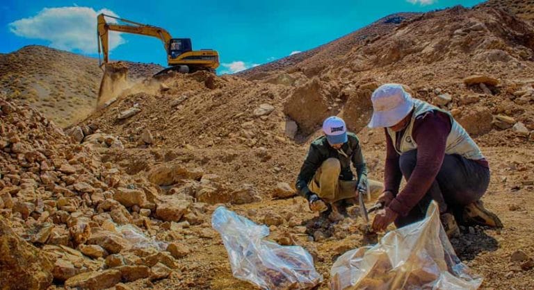 Mining in Iran:  A problem that affects the oppressed Azerbaijani population
