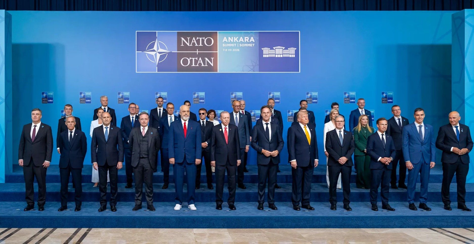 NATO summit-photo_